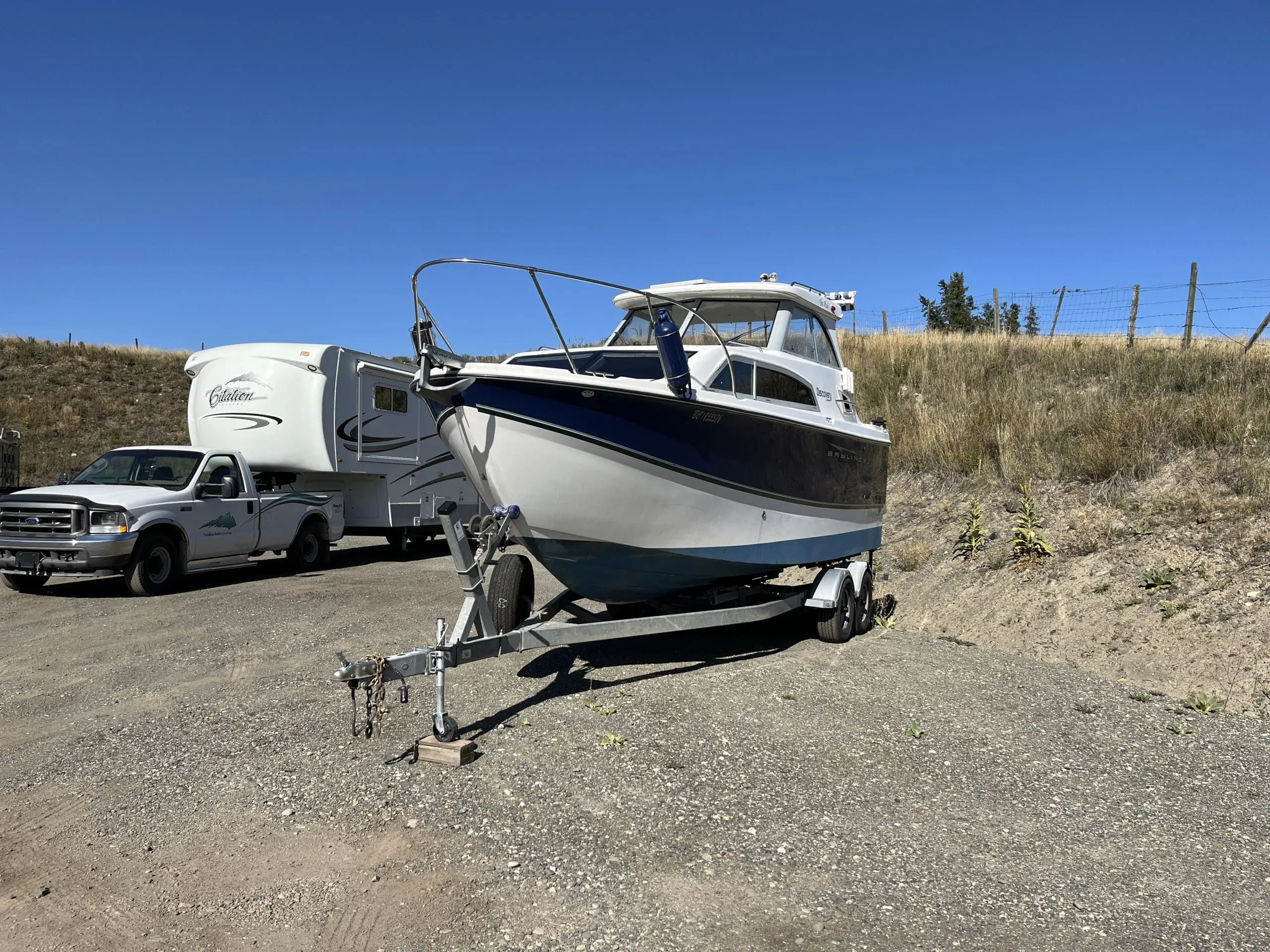 2008 BAYLINER 246 DISCOVERY by BAYLINER